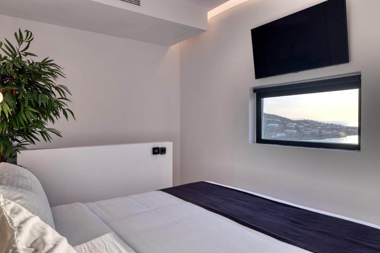 Black Villa- Cave Heated Pool